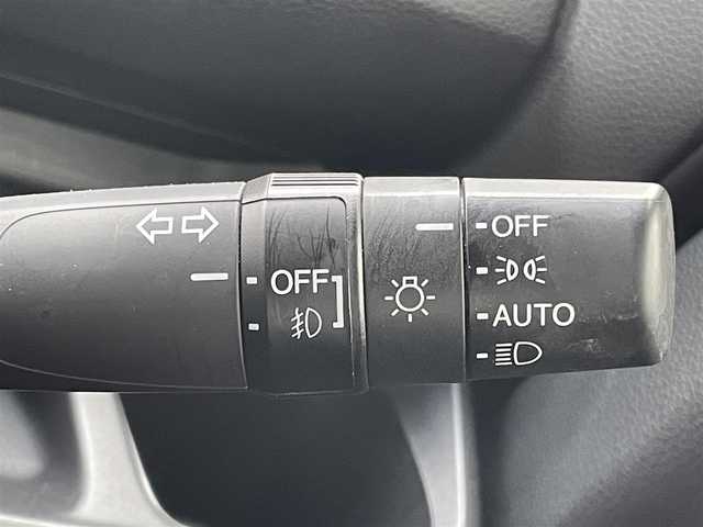 ホンダ Ｎ ＢＯＸ カスタム G L ホンダセンシング 兵庫県 2017(平29)年 6.1万km クリスタルブラックパール 純正ナビ/バックカメラ/ETC/ワンセグTV/衝突軽減ブレーキ/クルーズコントロール/オートライト/LEDヘッドライト/フォグランプ/純正フロアマット/片側パワースライドドア/USB/BT/ドアバイザー