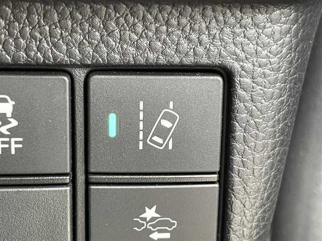 ホンダ Ｎ ＢＯＸ カスタム G L ホンダセンシング 兵庫県 2017(平29)年 6.1万km クリスタルブラックパール 純正ナビ/バックカメラ/ETC/ワンセグTV/衝突軽減ブレーキ/クルーズコントロール/オートライト/LEDヘッドライト/フォグランプ/純正フロアマット/片側パワースライドドア/USB/BT/ドアバイザー