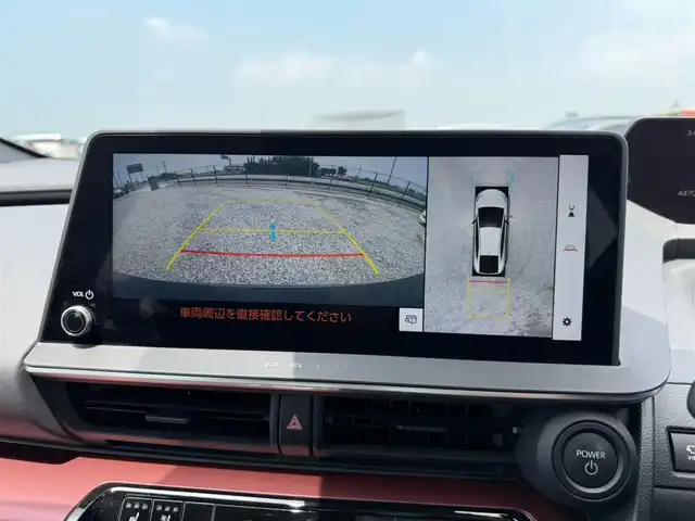トヨタ プリウス Z 愛知県 2023(令5)年 4.5万km グレー 純正12.3型ディスプレイオーディオ/　(コネクティッドナビ対応)/フルセグTV/パワーバックドア/パノラミックビューモニター/ビルトインETC2.0/レーダークルーズコントロール/クリアランスソナー/セーフティセンス/・プリクラッシュセーフティ/・フロントクロストラフィックアラート/・レーントレーシングアシスト/・ロードサインアシスト/・ドライバー異常時対応システム/・発進遅れ告知機能/・レーンチェンジアシスト/・レーンディパーチャーアラート/・オートマチックハイビーム/ブラインドスポットモニター/トヨタチームメイト/パーキングサポートブレーキ/LEDヘッドランプ/合皮巻きステアリング/ステアリングヒーター/合皮スポーティシート/前席シートヒーター/ベンチレーション/運転席メモリー付パワーシート/純正19インチアルミホイール/スマートエントリー/スタートシステム/禁煙車