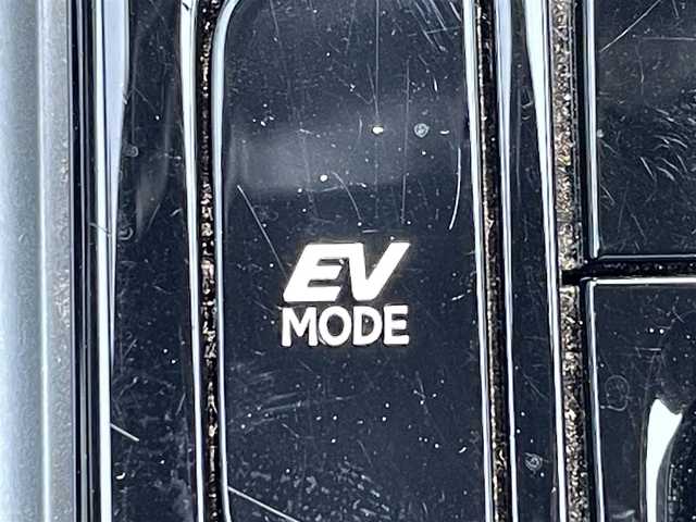 レクサス ＮＸ 350h Fスポーツ 岡山県 2022(令4)年 5.1万km グラファイトブラックガラスフレーク TRDフルエアロ/純正14インチナビ/フルセグTV(AM.FM.TV.BT)/パノラマルーフ/全方位カメラ/ETC2.0/ブラインドスポットモニター/ドライブレコーダー/シートヒーター/エアシート/ステアリングヒーター/クリアランスソナー/衝突軽減ブレーキ/レーダークルーズコントロール/レーンキープアシスト/オートマチックハイビーム/アイドリングストップ/電動リアゲート/20インチ純正AW/純正フロアマット