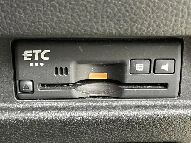 スズキ スペーシア ギア HYBRID XZターボ 岡山県 2021(令3)年 6.7万km シフォンアイボリーM 純正８インチナビ　(CN-RZ866)/【CD/DVD/BT/USB/フルセグ】/全方位カメラ　/両側電動スライド　/レーダークルーズコントロール　/ビルトインＥＴＣ　/シートヒーター　前席/ＬＥＤヘッドライト　/コーナーセンサー　後/オートハイビーム　/ルーフレール　/フォグランプ/禁煙車/アイドリングストップ/パドルシフト/純正フロアマット