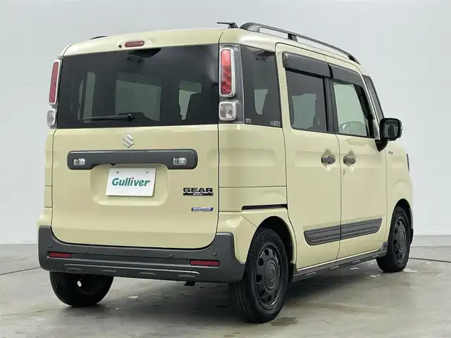 スズキ スペーシア ギア HYBRID XZターボ 岡山県 2021(令3)年 6.7万km シフォンアイボリーM 純正８インチナビ　(CN-RZ866)/【CD/DVD/BT/USB/フルセグ】/全方位カメラ　/両側電動スライド　/レーダークルーズコントロール　/ビルトインＥＴＣ　/シートヒーター　前席/ＬＥＤヘッドライト　/コーナーセンサー　後/オートハイビーム　/ルーフレール　/フォグランプ/禁煙車/アイドリングストップ/パドルシフト/純正フロアマット