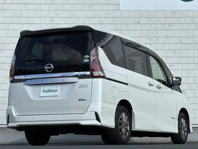 日産 セレナ ハイウェイスター Vセレクション 岩手県 2017(平29)年 5.6万km ブリリアントホワイトパール 禁煙車/４WD/寒冷地仕様/純正フリップダウンモニター/全方位カメラ/ミラーヒーター/両側パワースライドドア/ハンズフリースライドドア/純正ナビ/→フルセグTV/Bluetooth/CD/DVD/FM/AM/バックカメラ/ステアリングスイッチ/TVキャンセラー/衝突軽減ブレーキ/レーンキープアシスト/クルーズコントロール/パーキングアシスト/横滑り防止装置/LEDヘッドライト/フォグライト/〇プッシュスタート/〇電動格納ミラー/〇ウィンカーミラー/〇シガーソケット/〇USBポート/〇スマートキー/〇ドアバイザー/〇フロアマット/純正ドライブレコーダー/ビルトインETC