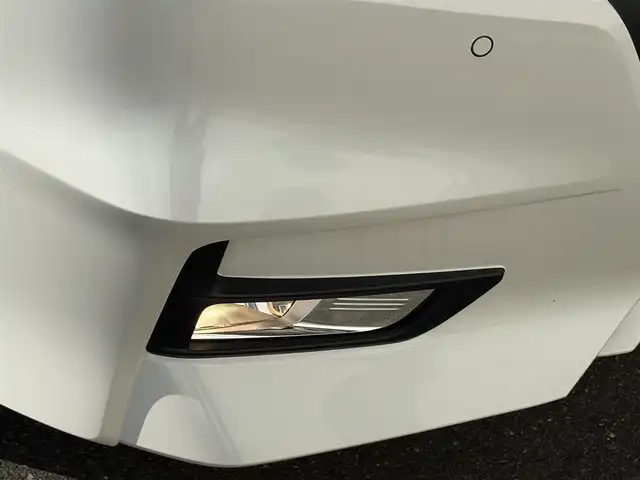 日産 セレナ ハイウェイスター Vセレクション 岩手県 2017(平29)年 5.6万km ブリリアントホワイトパール 禁煙車/４WD/寒冷地仕様/純正フリップダウンモニター/全方位カメラ/ミラーヒーター/両側パワースライドドア/ハンズフリースライドドア/純正ナビ/→フルセグTV/Bluetooth/CD/DVD/FM/AM/バックカメラ/ステアリングスイッチ/TVキャンセラー/衝突軽減ブレーキ/レーンキープアシスト/クルーズコントロール/パーキングアシスト/横滑り防止装置/LEDヘッドライト/フォグライト/〇プッシュスタート/〇電動格納ミラー/〇ウィンカーミラー/〇シガーソケット/〇USBポート/〇スマートキー/〇ドアバイザー/〇フロアマット/純正ドライブレコーダー/ビルトインETC