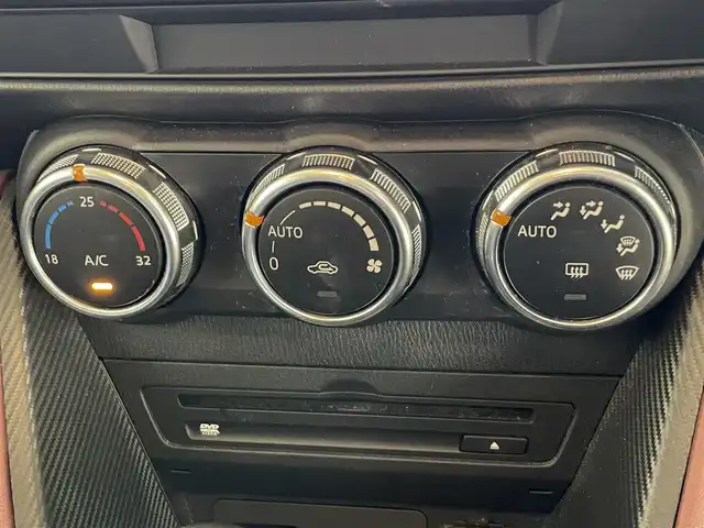 マツダ ＣＸ－３ XD ツーリング 愛知県 2015(平27)年 6.3万km ディープクリスタルブルーマイカ 純正ナビ　ＨＵＤ　禁煙　黒ハーフレザー　ＥＴＣ　Ｂｌｕｅｔｏｏｔｈ　フルセグ　ＤＶＤ　衝突軽減　ＬＥＤオートライト　クルコン　アイドリングストップ　カーテンエアバッグ　プッシュスタート　スマートキー