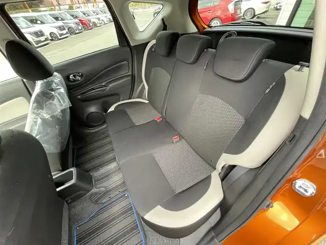 日産 ノート e－パワー X 愛媛県 2016(平28)年 3.9万km プレミアムコロナオレンジ 純正7型ナビ(フルセグTV/BT)/全周囲カメラ/インテリジェントルームミラー/ドライブレコーダー/クリアランスソナー/衝突被害軽減装置/車線逸脱防止装置/ステアリングリモコン/純正ドアバイザー/純正フロアマット/LEDヘッドライト/シガーソケット/スペアキー1本/現状サマー(鉄)(185/70/R14)/BRIDGESTONE EcoPia/禁煙車