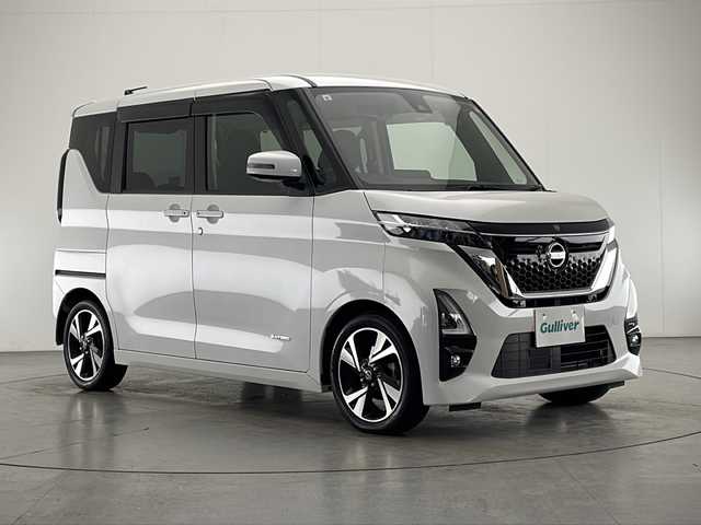 日産 ルークス ハイウェイスター Gターボ 宮崎県 2021(令3)年 2万km ホワイトパール 純正ナビ(MM321D-L)/CD/DVD/AM/FM/SD/BT/スマートキー　スペア1本/エマージェンシーブレーキ/車線逸脱警報/先行車発進お知らせ/アラウンドビューモニター/両側パワースライドドア/電動格納ミラー/ステアリングスイッチ/アイドリングストップ/コーナーセンサー/ドライブレコーダー/サーキュレーター/サイドバイザー/フロアマット