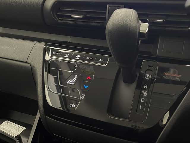 日産 ルークス ハイウェイスター Gターボ 宮崎県 2021(令3)年 2万km ホワイトパール 純正ナビ(MM321D-L)/CD/DVD/AM/FM/SD/BT/スマートキー　スペア1本/エマージェンシーブレーキ/車線逸脱警報/先行車発進お知らせ/アラウンドビューモニター/両側パワースライドドア/電動格納ミラー/ステアリングスイッチ/アイドリングストップ/コーナーセンサー/ドライブレコーダー/サーキュレーター/サイドバイザー/フロアマット