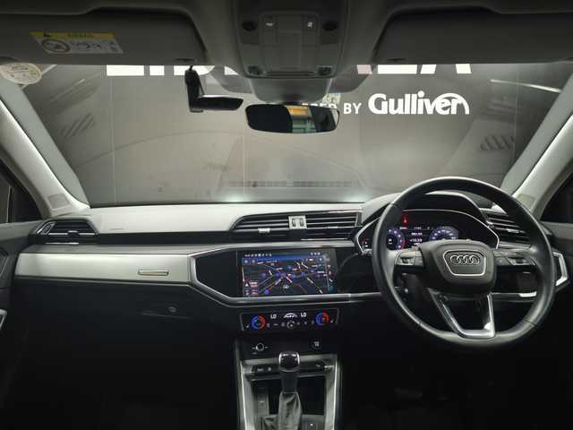アウディ Ｑ３ スポーツバック 35TFSI 群馬県 2023(令5)年 1.5万km ミトスブラックメタリック 禁煙車/コンビニエンス＆アシスタンスパッケージ/・前席シートヒーター/・前席パワーシート/・前席4ウェイランバーサポート/・パワーバックドア、フットオープナー/・アウディホールドアシスト/・ＡＣＣ/・オートハイビーム/・ブラインドスポットモニター/・エマージェンシーアシスト/・リヤクロストラフィックアシスト/・アウディドライブセレクト/バーチャルコックピット/AppleCarPlay/AndroidAuto/Audi純正前後ドラレコ