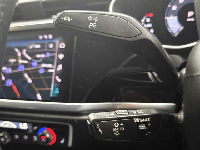 アウディ Ｑ３ スポーツバック 35TFSI 群馬県 2023(令5)年 1.5万km ミトスブラックメタリック 禁煙車/コンビニエンス＆アシスタンスパッケージ/・前席シートヒーター/・前席パワーシート/・前席4ウェイランバーサポート/・パワーバックドア、フットオープナー/・アウディホールドアシスト/・ＡＣＣ/・オートハイビーム/・ブラインドスポットモニター/・エマージェンシーアシスト/・リヤクロストラフィックアシスト/・アウディドライブセレクト/バーチャルコックピット/AppleCarPlay/AndroidAuto/Audi純正前後ドラレコ