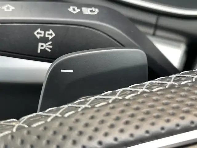 アウディ アウディ Ｑ５ 石川県 2021(令3)年 3万km 白 4WD/衝突軽減ブレーキ/サイドアシスト/クリアランスソナー/純正メモリーナビ/全方位カメラ/フルセグTV/AppleCarPlay/バーチャルコックピット/ACC/ブラインドスポットモニター/電動格納ミラー/電動リアゲート/電動シート/シートヒーター/LEDヘッドライト