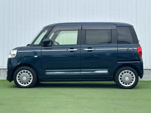 ダイハツ ムーヴ キャンバス セオリー G 香川県 2024(令6)年 0.7万km レーザーブルークリスタルシャイン 社外7インチSDナビ/→フルセグ/CD/DVD/Bluetooth/バックカメラ/スマートアシスト/・衝突警報/衝突回避支援ブレーキ/・ブレーキ制御付誤発進抑制機能/・車線逸脱警報/抑制機能/・ふらつき警報/・路側逸脱警報機能/・アダプティブドライビングビーム/・オートハイビーム/両側パワースライドドア/前席シートヒーター/LEDヘッドライト/LEDフォグランプ/電子パーキングブレーキ/オートブレーキホールド/ホッとカップホルダー/置きラクボックス/本革ステアリング/ステアリングリモコン/アイドリングストップ/プッシュスタート/スマートキー