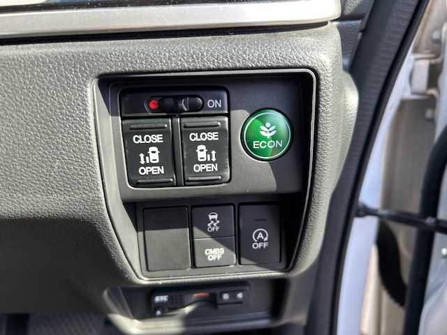 ホンダ オデッセイ アブソルート EX 宮城県 2014(平26)年 6.1万km ホワイトオーキッドパール 登録時走行距離60807ｋｍ/レーダークルーズコントロール/パドルシフト/全方位カメラ/オートライト/両側パワースライドドア/横滑り防止機能/アイドリングストップ/フリップダウンモニター/社外ETC/純正ドライブレコーダー/プッシュスタート/スマートキー/スペアキー１本/ステアリングリモコン/純正ナビ フルセグ/AM/FM・USB・BT・HDMI・CD/DVD/LEDヘッドライト/フォグランプ/電動格納ミラー/純正アルミホイール/純正フロアマット