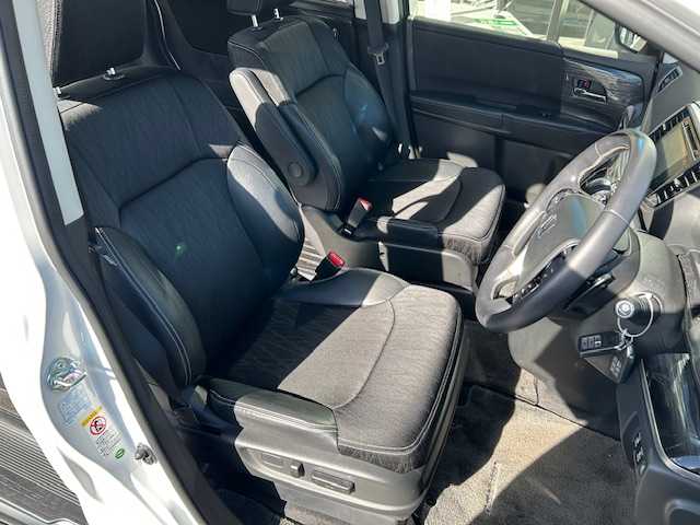 ホンダ オデッセイ アブソルート EX 宮城県 2014(平26)年 6.1万km ホワイトオーキッドパール 登録時走行距離60807ｋｍ/レーダークルーズコントロール/パドルシフト/全方位カメラ/オートライト/両側パワースライドドア/横滑り防止機能/アイドリングストップ/フリップダウンモニター/社外ETC/純正ドライブレコーダー/プッシュスタート/スマートキー/スペアキー１本/ステアリングリモコン/純正ナビ フルセグ/AM/FM・USB・BT・HDMI・CD/DVD/LEDヘッドライト/フォグランプ/電動格納ミラー/純正アルミホイール/純正フロアマット