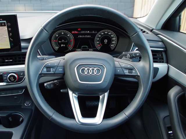 アウディ Ａ４ 35TFSI アドバンスド 埼玉県 2022(令4)年 1.4万km 白 アダプティブクルーズコントロール/バーチャルコックピット/マトリクスLED/CarPlay/Android Auto/パークセンサー/ブラインドスポットモニター/全周囲カメラ/純正ナビ/ETC/ドラレコ/フルセグTV/前席シートヒーター