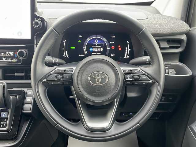 トヨタ シエンタ ハイブリッド Z 山形県 2023(令5)年 3.2万km ブラック Toyota Safety Sense/・プリクラッシュセーフティ/・レーントレーシングアシスト/・レーダークルーズコントロール/・ロードサインアシスト/・発進遅れ告知機能/・プロアクティブドライビングアシスト/・オートマチックハイビーム/ブラインドスポットモニター/純正10.5インチディスプレイオーディオ/BT.USB.MiraCast/バックカメラ/フルセグ/両側パワースライドドア/ETC2.0/LEDヘッドライト/AC100V(1500W)/タイプC急速充電ポート/プッシュスタート/スマートキーｘ２