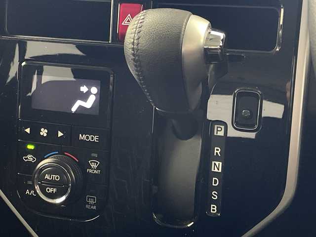 ダイハツ トール カスタムG SAⅡ 岐阜県 2018(平30)年 5.3万km ブラックマイカメタリック 社外SDナビ(KXMG505BTW)/CD/DVD/Bluetooth/フルセグTV/バックカメラ/両側パワースライドドア/衝突軽減ブレーキ/レーンキープアシスト/クルーズコントロール/ドライブレコーダー/オートLEDヘッドライト/フォグランプ/純正フロアマット/純正14インチアルミホイール/ドアバイザー/アイドリングストップ