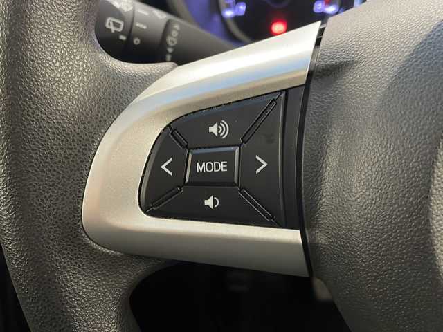 ダイハツ ムーヴ カスタム X ハイパー SA 宮崎県 2015(平27)年 6.7万km ファイアークォーツレッドM 社外ナビ(MDV-X701)/CD/DVD/AM/FM/SD/BT/衝突軽減ブレーキ/アイドリングストップ/ステアリングスイッチ/横滑り防止装置/電動格納ミラー/プッシュスターター/オートライト/純正フロアマット/純正サイドバイザー/純正アルミホイール/ETC