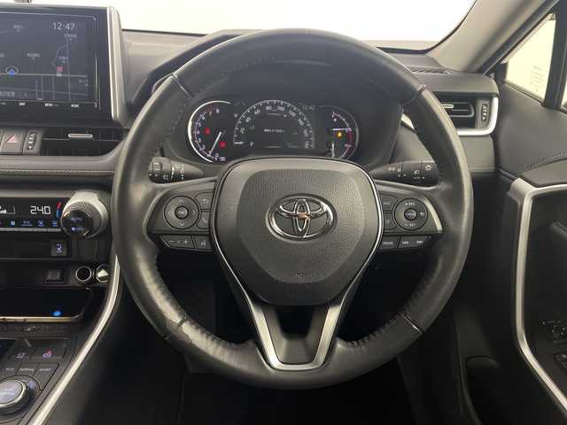 トヨタ ＲＡＶ４ G Zパッケージ 埼玉県 2020(令2)年 4.8万km アティチュードブラックマイカ 純正ナビ/（BT/TV/AM/FM/CD/DVD)　/バックカメラ　/ワイヤレス充電　/デジタルインナーミラー/衝突軽減ブレーキ　/レーダークルーズコントロール　/レーンキープアシスト　/ブラインドスポッモニター　/シートヒーター/ハンドルヒーター　/ビルトインＥＴＣ/コーナーセンサー/運転席メモリ機能付きパワーシート