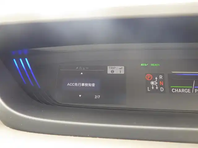 ホンダ フリード＋ ハイブリット EX 千葉県 2016(平28)年 5.8万km モダンスティールM ホンダセンシング/・衝突軽減ブレーキ（CMBS）/・車線維持支援システム（LKAS）/・アダプティブクルーズコントロール（ACC）/・後方誤発進抑制機能/・誤発進抑制機能/ハーフレザーシート/前席シートヒーター/純正メモリーナビ/地デジTV/【DVD/CD再生機能】/バックカメラ/ドライブレコーダー（前後撮影）【ZDR-026】/ETC/LEDフォグライト/ウインカーミラー/純正15インチアルミホイル/サイド/カーテンエアバッグ/Honda スマートキー