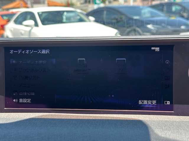 レクサス ＵＸ 250h バージョンC 大阪府 2022(令4)年 3.2万km グラファイトブラックガラスフレーク ナビ　/フルセグ　/Ｂｌｕｅｔｏｏｔｈ　/バックカメラ　/レザーシート　/シートヒーター　/ステアリングヒーター　/レーダークルーズコントロール　/前後コーナーセンサー　/ビルトイン２．０ＥＴＣ　/ＬＥＤヘッドライト