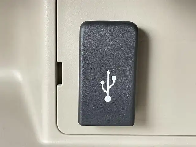 ホンダ Ｎ ＢＯＸ G ホンダセンシング 千葉県 2018(平30)年 6.6万km ブリティッシュグリーンP 純正SDナビ（VXM-184VFi）/・FM/AM/・フルセグTV/・DVD/・Bluetooth/・SD/・USB/・バックモニター/ホンダセンシング/・衝突軽減ブレーキ/・前後誤発進抑制機能/・路外逸脱抑制機能/・先行車発進おしらせ機能/LEDオートライト/両側スライドドア/ベンチシート/チップアップシート/オートエアコン/ステアリングスイッチ/スマートキー/プッシュスタート