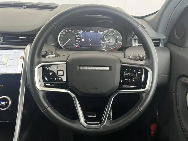 ランドローバー ランドローバー ディスカバリースポーツ アーバンED P250 静岡県 2022(令4)年 3.6万km 白 レザーシート/ドライブパック/・ハイスピードエマージェンシーブレーキ/・アダブティブクルーズコントロール/純正ナビ/(Bluetooth/AppleCarPlay/AndroidAuto/USB)/スロープアシスト/テレインレスポンス/ブラインドスポットアシスト/360°カメラ/スマートキー /ETC2.0/ドライブレコーダー /純正18インチアルミホイール/保証書/取扱説明書