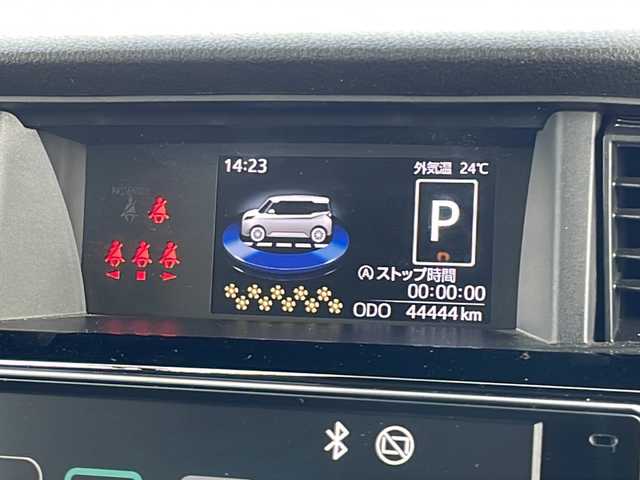 トヨタ ルーミー カスタムG－T 山口県 2023(令5)年 4.5万km パールホワイトⅢ 純正ディスプレイオーディオ/・フルセグTV/・Bluetooth接続/・Apple Car Play/Android Auto/バックカメラ/ビルトインETC/ドライブレコーダー/スマートアシスト/・衝突警報機能/・車線逸脱警報機能/・ふらつき警報/・先行車発進お知らせ機能/・標識認識機能/・アダプティブクルーズコントロール/両側オートスライドドア/スマートキー/プッシュスタート/USB入力端子/純正フロアマット/純正15インチアルミホイール/純正LEDライト/ドアバイザー/ウィンカーミラー/保証書
