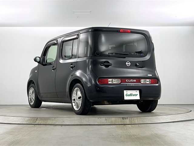 日産 キューブ 15X インディゴ+プラズマ 愛知県 2012(平24)年 10.1万km サファイアブラック 純正SDナビ【CD DVD SD　フルセグTV 品番：MM312D-W】/ビルトインETC /バックカメラ/スマートキー【スペア1本】/ヘッドライトレベライザー/純正フロアマット/純正ドアバイザー