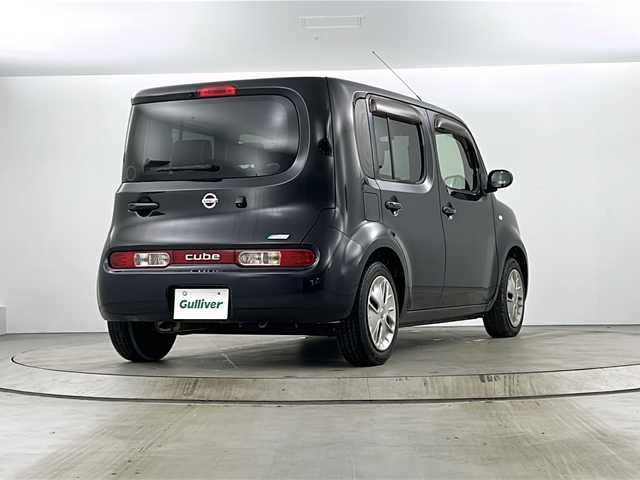 日産 キューブ 15X インディゴ+プラズマ 愛知県 2012(平24)年 10.1万km サファイアブラック 純正SDナビ【CD DVD SD　フルセグTV 品番：MM312D-W】/ビルトインETC /バックカメラ/スマートキー【スペア1本】/ヘッドライトレベライザー/純正フロアマット/純正ドアバイザー
