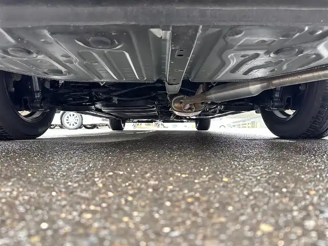 トヨタ ヴォクシー ハイブリッド ZS 煌Ⅲ 宮城県 2020(令2)年 5.8万km ブラック モデリスタエアロ（F/S/R）/マフラーカッター/セーフティセンス/・プリクラッシュセーフティ/・レーンディパーチャーアラート/・オートマチックハイビーム/・先行車発進告知機能/インテリジェントクリアランスソナー/純正10インチナビ（NSZN-Z68T）/・CD/DVD/・Bluetooth/・フルセグTV/・SD音楽録音機能/バックカメラ/ビルトインETC/ドライブレコーダー/両側パワースライドドア/ハーフレザーシート/シートヒーター/革巻きステアリング/クルーズコントロール/ステアリングスイッチ/LEDヘッドライト/フォグランプ/オートライト/スマートキー＆プッシュスタート/電動格納ミラー/純正16インチAW/フロアマット/Wエアバッグ