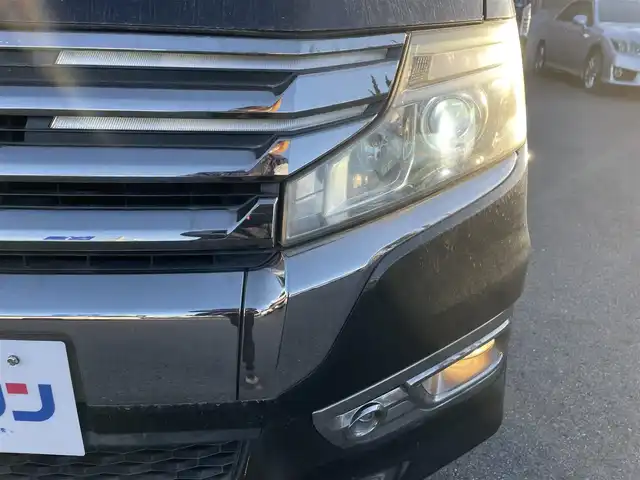 ホンダ ステップワゴン スパーダ Z クールスピリット 和歌山県 2013(平25)年 10.8万km プレミアムスパークルブラックパール (株)IDOMが運営する【じしゃロン和歌山店】の自社ローン対象車両になります。こちらは現金ご利用時の価格です。/自社ローンご希望の方は別途その旨お申付け下さい。/バックカメラ/ETC/合皮レザーシート/両側パワースライドドア/クルーズコントロール/パドルシフト/ステアリングスイッチ/電動格納ミラー/オートライト/HIDヘッドライト/三列目格納シート/純正アルミホイール