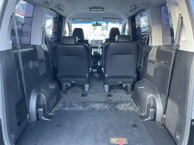 ホンダ ステップワゴン スパーダ Z クールスピリット 和歌山県 2013(平25)年 10.8万km プレミアムスパークルブラックパール (株)IDOMが運営する【じしゃロン和歌山店】の自社ローン対象車両になります。こちらは現金ご利用時の価格です。/自社ローンご希望の方は別途その旨お申付け下さい。/バックカメラ/ETC/合皮レザーシート/両側パワースライドドア/クルーズコントロール/パドルシフト/ステアリングスイッチ/電動格納ミラー/オートライト/HIDヘッドライト/三列目格納シート/純正アルミホイール