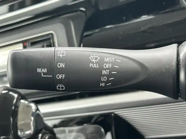 スズキ スペーシア カスタム HYBRID XS 兵庫県 2018(平30)年 4.8万km ピュアホワイトP 純正ディーラーOP８インチナビ/Bluetooth/フルセグ/CD/DVD/全方位カメラ/ステアリングスイッチ/両側パワースライドドア/ETC/ドライブレコーダー/革巻きステアリング/純正ドアバイザー/ヘッドアップディスプレイ