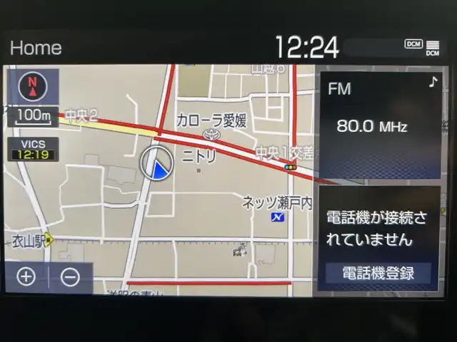 トヨタ ヤリス ハイブリッド X 愛媛県 2022(令4)年 1.9万km スーパーホワイトⅡ ・ナビ（ＢＴ・ａｐｐｌｅ　ｃａｒｐｌａｙ・ａｎｄｒｏｉｄ　ａｕｔｏ）/・バックカメラ　/・１００Ｖ充電　/・衝突軽減ブレーキ　　/・ＥＴＣ　/・前方ドラレコ　/・前後コーナーセンサー　/・オートマチックハイビーム