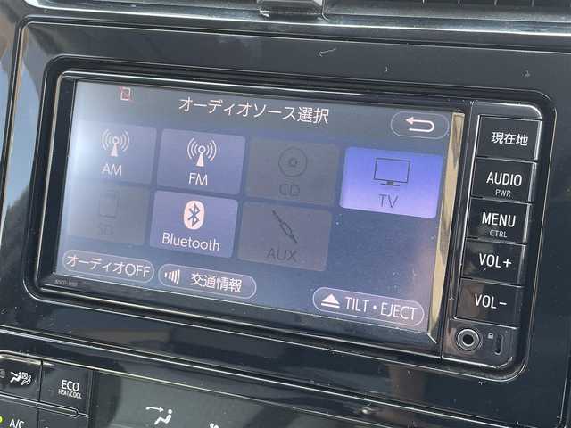 トヨタ プリウス A 岡山県 2018(平30)年 14.9万km スーパーホワイトⅡ (株)IDOMが運営する【じしゃロン岡山店】の自社ローン専用車両です。こちらは現金またはオートローンご利用時の価格です。 自社ローンご希望の方は別途その旨お申し付け下さい/・純正ナビゲーション/・バックカメラ/・トヨタセーフティーセンス/・ＥＴＣ/・クルコン