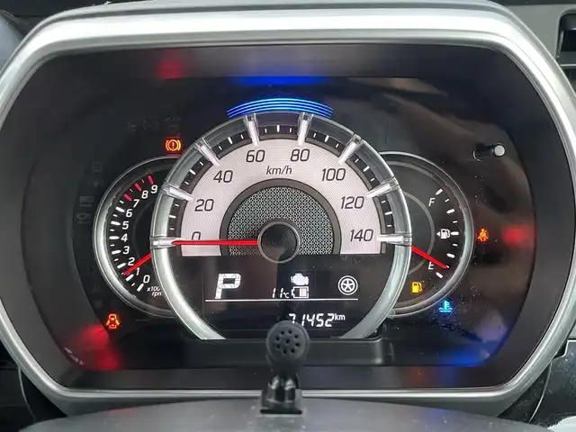 スズキ スペーシア カスタム HYBRID XS 島根県 2018(平30)年 7.2万km ピュアホワイトパール/ブラック2トーン 純正８インチナビ・フルセグ　/ＤＶＤ再生・Ｂｌｕｅｔｏｏｔｈ　/全方位/バック/サイドカメラ　/ドライブレコーダー　/ヘッドアップディスプレイ/両側パワースライド　/衝突軽減ブレーキ/レーンアシスト　/ハーフレザーシート/前席シートヒーター　/純正LEDライト/純正フロアマット/純正アルミホイール/盗難防止装置