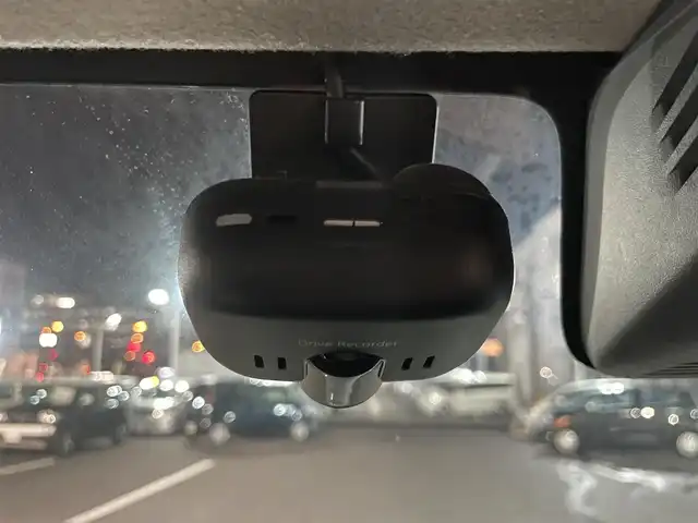 スズキ スペーシア カスタム HYBRID XS 島根県 2018(平30)年 7.2万km ピュアホワイトパール/ブラック2トーン 純正８インチナビ・フルセグ　/ＤＶＤ再生・Ｂｌｕｅｔｏｏｔｈ　/全方位/バック/サイドカメラ　/ドライブレコーダー　/ヘッドアップディスプレイ/両側パワースライド　/衝突軽減ブレーキ/レーンアシスト　/ハーフレザーシート/前席シートヒーター　/純正LEDライト/純正フロアマット/純正アルミホイール/盗難防止装置