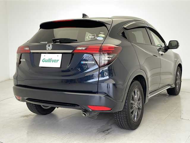 ホンダ ヴェゼル ハイブリッド Z ホンダセンシング 千葉県 2020(令2)年 4.4万km ミッドナイトブルービームM Honda SENSING/ルーフレール/プッシュスタート/パドルシフト/クルーズコントロール/純正ナビ(BT/CD)/ドライブレコーダー/ビルトインETC/バックカメラ/ハーフレザーシート/前席シートヒーター/LEDヘッドライト/LEDフォグランプ/純正フロアマット/純正ドアバイザー/純正１７インチアルミホイール車載