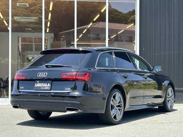 アウディ Ａ６ アバント 2．0 TFSI クワトロ 福岡県 2017(平29)年 5.2万km ミトスブラックメタリック アダプティブクルーズコントロール/レーンキープアシスト/ブラインドスポットモニター/マトリクスLED/黒革シート/前席シートヒーター/前席パワーシート/純正ナビ/フルセグTV/Bluetooth/バックカメラ/パワーバックドア　/ステアリングスイッチ/前後コーナーセンサー/社外19インチアルミホイール/ETC