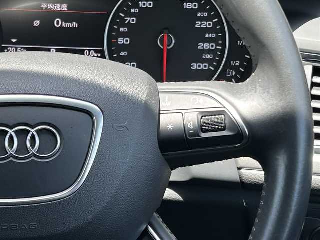 アウディ Ａ６ アバント 2．0 TFSI クワトロ 福岡県 2017(平29)年 5.2万km ミトスブラックメタリック アダプティブクルーズコントロール/レーンキープアシスト/ブラインドスポットモニター/マトリクスLED/黒革シート/前席シートヒーター/前席パワーシート/純正ナビ/フルセグTV/Bluetooth/バックカメラ/パワーバックドア　/ステアリングスイッチ/前後コーナーセンサー/社外19インチアルミホイール/ETC