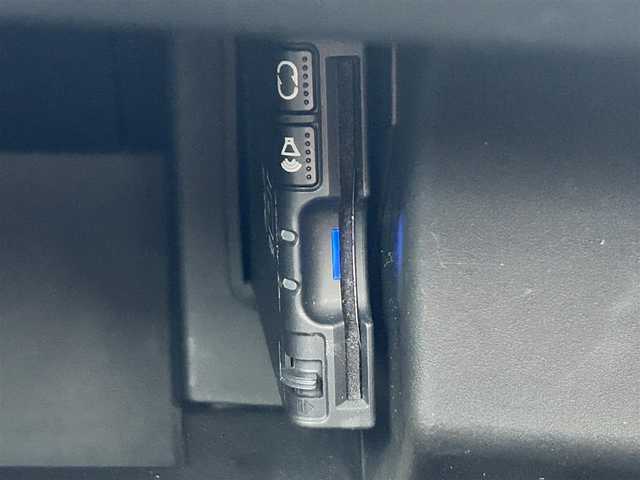 ホンダ Ｓ６６０ α 静岡県 2018(平30)年 8.6万km ブリティッシュグリーンP ユーザー買取車両/純正LEDヘッドライト/純正AW(F15/R16)/ハーフレザーシート/クルーズコントロール/スマートキー/6速MT/CTBA/横滑り防止装置/バックカメラ/USBポート/HDMI/ETC/Bluetooth