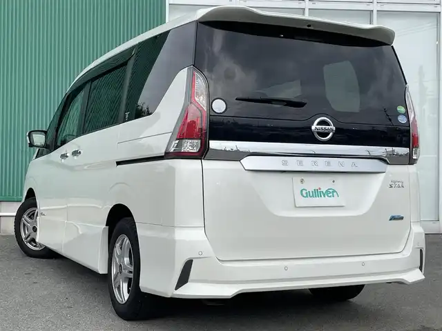 日産 セレナ ハイウェイスター 福岡県 2018(平30)年 9万km ブリリアントホワイトパール 360°セーフティサポート/バックカメラ/アラウンドビューカメラ/コーナーセンサー/クルコン/BT/後席用モニター/CD/フルセグTV/ナビ/純正フロアマット/純正アルミホイール/プッシュスタート/スマートキー/スペアキー/両側パワースライド/オートブレーキホールド