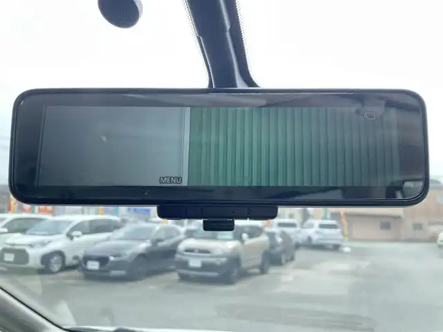 日産 セレナ ハイウェイスター 福岡県 2018(平30)年 9万km ブリリアントホワイトパール 360°セーフティサポート/バックカメラ/アラウンドビューカメラ/コーナーセンサー/クルコン/BT/後席用モニター/CD/フルセグTV/ナビ/純正フロアマット/純正アルミホイール/プッシュスタート/スマートキー/スペアキー/両側パワースライド/オートブレーキホールド