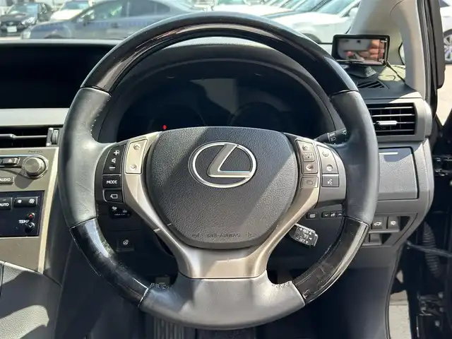 レクサス ＲＸ 270 バージョンL 岐阜県 2013(平25)年 7.4万km ブラック サンルーフ（OP）/黒本革シート/メモリ機能パワーシート/前席シートヒーター/シートクーラー/純正HDDナビ/（フルセグTV/CD/DVD/Bluetooth/AUX）/バックカメラ/サイドカメラ/クルーズコントロール/クリアランスソナー前後/電動リアゲート/ウッドコンビ本革巻きステアリング/ステアリングヒーター/LEDヘッドライト/オートライト/AC100V電源/純正19インチAW/純正フロアマット/純正ビルトインETC/前方ドライブレコーダー（HDR-352GH）/GPSレーダー探知機/スマートキー×2