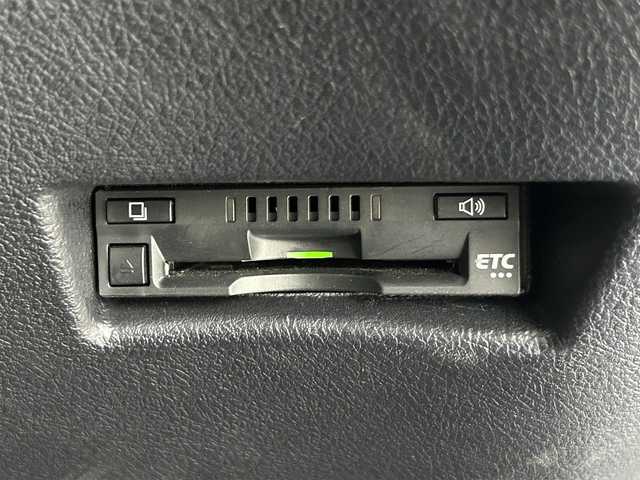 トヨタ シエンタ G クエロ 埼玉県 2019(令1)年 3万km コバルトブルーメタリック 純正ナビ（BT/AM/FM）/フルセグTV/バックカメラ/横滑り防止装置/盗難防止装置/車線逸脱防止機能/先行車お知らせ機能/オートライト/LEDヘッドライト/プリクラッシュセーフティ/両側パワースライドドア/前後ドライブレコーダー/ETC/純正フロアマット/スマートキー