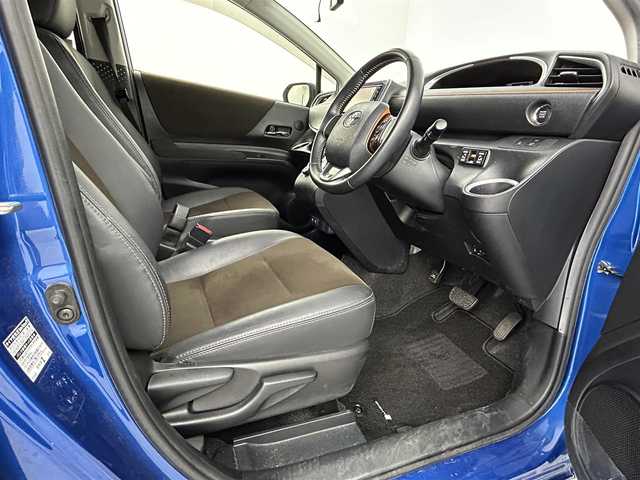 トヨタ シエンタ G クエロ 埼玉県 2019(令1)年 3万km コバルトブルーメタリック 純正ナビ（BT/AM/FM）/フルセグTV/バックカメラ/横滑り防止装置/盗難防止装置/車線逸脱防止機能/先行車お知らせ機能/オートライト/LEDヘッドライト/プリクラッシュセーフティ/両側パワースライドドア/前後ドライブレコーダー/ETC/純正フロアマット/スマートキー