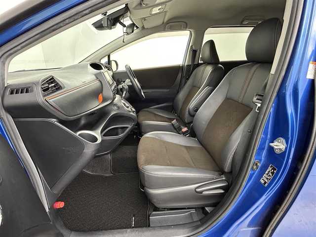 トヨタ シエンタ G クエロ 埼玉県 2019(令1)年 3万km コバルトブルーメタリック 純正ナビ（BT/AM/FM）/フルセグTV/バックカメラ/横滑り防止装置/盗難防止装置/車線逸脱防止機能/先行車お知らせ機能/オートライト/LEDヘッドライト/プリクラッシュセーフティ/両側パワースライドドア/前後ドライブレコーダー/ETC/純正フロアマット/スマートキー