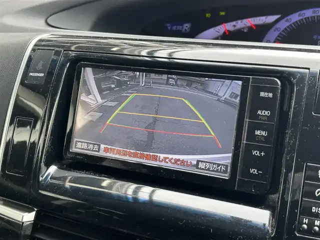 トヨタ エスティマ アエラス プレミアムエディション 静岡県 2014(平26)年 4.2万km ホワイトパールクリスタルシャイン 純正ナビ/フリップダウンモニター/バックカメラ/純正ビルトインETC/クルーズコントロール/両側パワースライドドア/純正18AW　/オートライト　/HIDライト　/スマートキー　/フルセグTV/Bluetooth/ABS/パワーシートD＋N