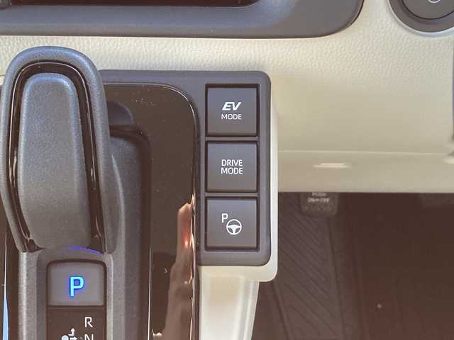 トヨタ シエンタ ハイブリッド Z 佐賀県 2024(令6)年 0.2万km ブラック 純正10.5インチディスプレイオーディオ/パノラマミックビューモニター/両側パワースライドドア/プリクラッシュセーフティ/レーンディパーチャーアラート/オートハイビーム/アダプティブクルーズコントロール/アドバンスドパーク/ブラインドスポットモニター/クリアランスソナー/リアクロストラフィックアラート/天井サーキュレーター/シートヒーター/ステアリングヒーター/ステアリングリモコン/ETC2.0/プッシュスタート/スマートキー/LEDヘッドライト